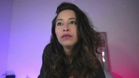 Snapshot of littlee_emma_ chatting on 03/31/26, 12:23 littlee_emma_ online show from 03/31/26, 12:23