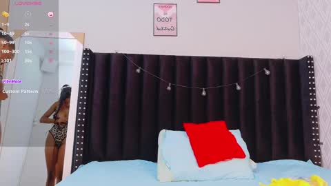 Tania  online show from 09/23/25, 08:23