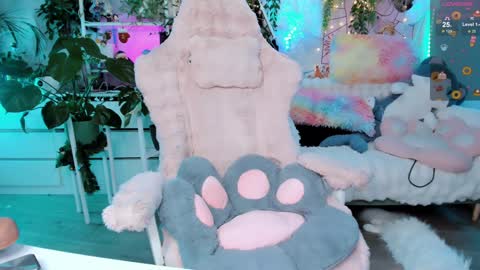 Snapshot of littleflufflepuff chatting on 02/03/25, 08:24 Riza Riri Puff  online show from 02/03/25, 08:24