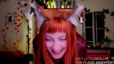 Molly online show from 03/01/26, 02:02