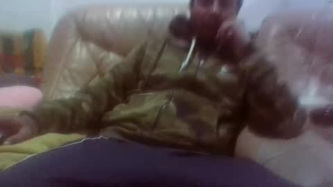 Snapshot of littleindiancock4girls chatting on 12/20/25, 08:16 littlekiki online show from 12/20/25, 08:16