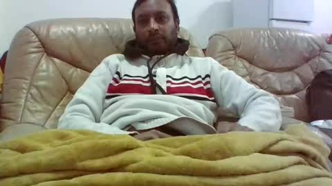 Snapshot of littleindiancock4girls chatting on 01/09/26, 04:21 littlekiki online show from 01/09/26, 04:21