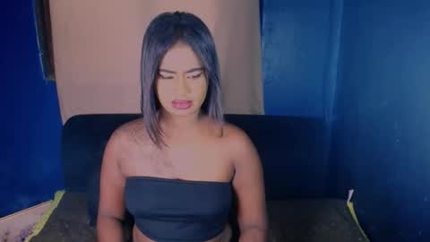 Snapshot of littleindianmilf chatting on 04/23/26, 05:19 littleindianmilf online show from 04/23/26, 05:19