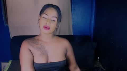 Snapshot of littleindianmilf chatting on 04/24/26, 05:10 littleindianmilf online show from 04/24/26, 05:10
