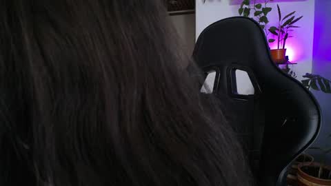 Laksmi online show from 12/04/24, 09:02