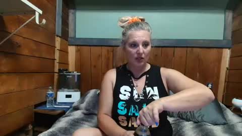 lisanixs online show from 06/11/26, 07:12