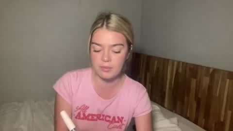 Snapshot of littlemaryjane19 chatting on 04/08/26, 07:52 Marciabrady online show from 04/08/26, 07:52