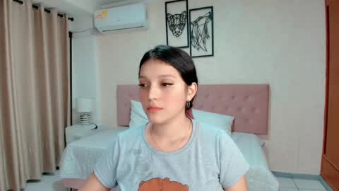 Sarahs Room online show from 03/04/25, 03:11