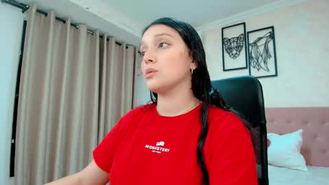 Sarahs Room online show from 03/21/26, 10:57