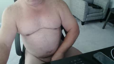 littleone1111765968 online show from 12/25/24, 05:05