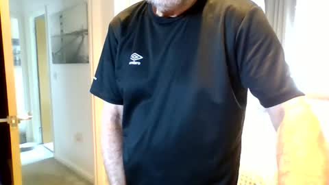 Snapshot of littlepenis1000 chatting on 04/06/26, 10:16 Littlepenis online show from 04/06/26, 10:16