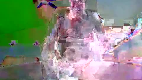 Snapshot of littlepetey17 chatting on 01/26/25, 03:58 littlepetey17 online show from 01/26/25, 03:58