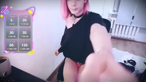 Snapshot of littlepinkcat chatting on 01/15/26, 04:33 Felix online show from 01/15/26, 04:33