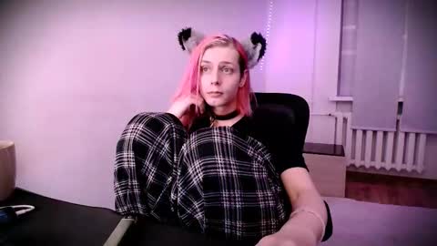 Snapshot of littlepinkcat chatting on 02/06/26, 12:59 Felix online show from 02/06/26, 12:59