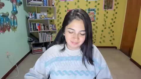 Mia  Wednesday to Sunday 730 am to 1030 am Colombian Hour D online show from 03/10/25, 12:51