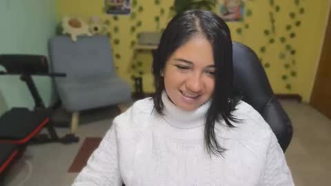 Mia  Wednesday to Sunday 730 am to 1030 am Colombian Hour D online show from 12/16/25, 05:12