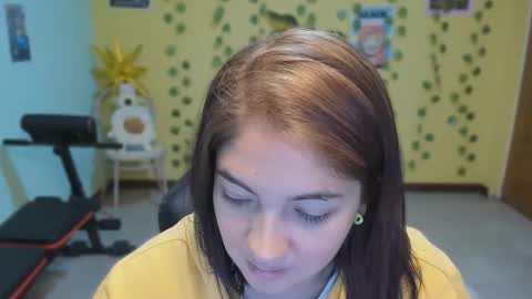 Snapshot of littleprety6969 chatting on 01/17/26, 06:22 Mia Wednesday to Sunday 730 am to 1030 am Colombian Hour D online show from 01/17/26, 06:22