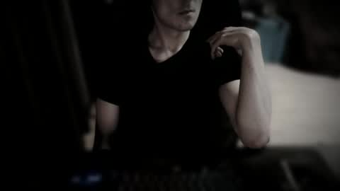 Snapshot of littleprince87 chatting on 10/21/25, 01:06 littleprince87 online show from 10/21/25, 01:06