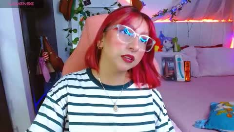 Snapshot of littlerouse_ chatting on 03/09/26, 09:02 Ruby Rouse online show from 03/09/26, 09:02