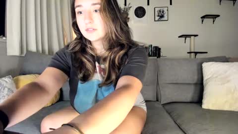 Snapshot of littlerowbo chatting on 10/12/25, 05:50 Allison D online show from 10/12/25, 05:50