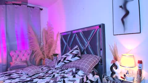 LITTLE SEXY RUBY online show from 11/25/25, 05:51