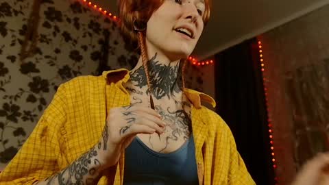 Niki  free tg channel with some photos gifs and info about streams  online show from 01/31/25, 08:22