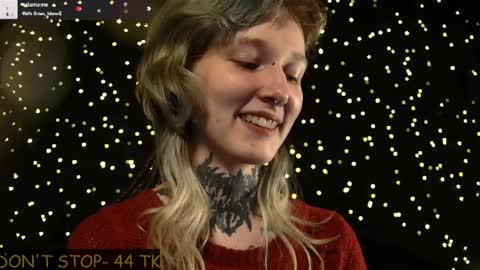 Snapshot of littlespacemouse chatting on 03/30/26, 06:20 Niki free tg channel with some photos gifs and info about streams online show from 03/30/26, 06:20
