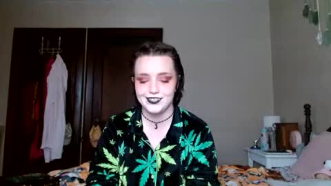 Snapshot of littlestpuppet chatting on 03/30/26, 06:31 Kori online show from 03/30/26, 06:31