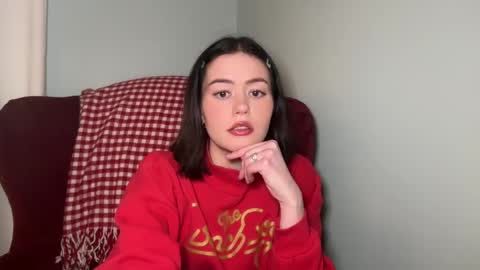 Snapshot of littlesugarpea chatting on 02/08/25, 10:29 Little Sugar Pea  online show from 02/08/25, 10:29