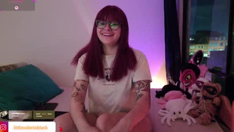 Snapshot of littlevalerie chatting on 05/29/26, 01:25 Valerie online show from 05/29/26, 01:25