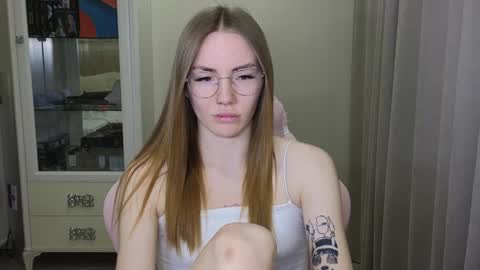 Snapshot of littlevildevil chatting on 12/05/24, 11:16 Eliana online show from 12/05/24, 11:16