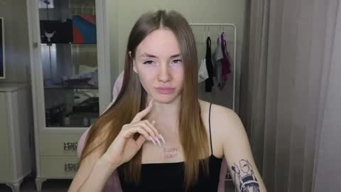 Snapshot of littlevildevil chatting on 01/16/25, 11:15 Eliana online show from 01/16/25, 11:15