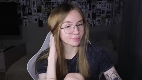 Eliana online show from 05/15/26, 08:10