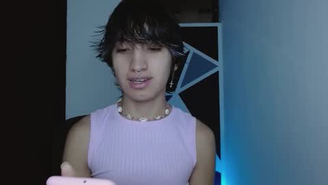 Snapshot of littlextrem chatting on 01/13/26, 02:06 Eros online show from 01/13/26, 02:06