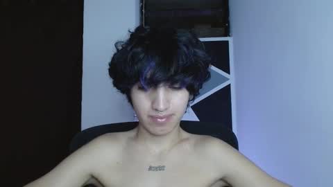 Snapshot of littlextrem chatting on 02/14/26, 06:43 Eros online show from 02/14/26, 06:43