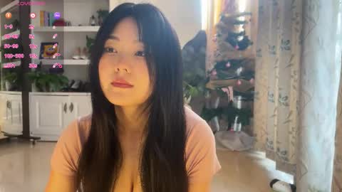 Snapshot of liunana chatting on 12/19/25, 02:18 nana online show from 12/19/25, 02:18