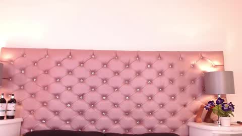 Nicky online show from 10/03/25, 04:31