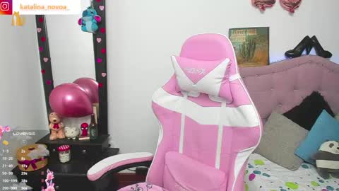 Snapshot of liv_rosse chatting on 05/09/26, 01:22 Katalina Novoa. online show from 05/09/26, 01:22