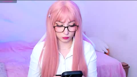 Snapshot of livemakio chatting on 02/09/26, 05:00 Liz online show from 02/09/26, 05:00