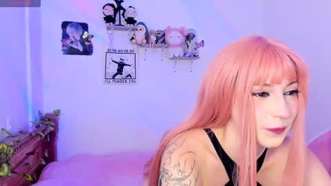 Snapshot of livemakio chatting on 03/11/26, 06:08 Liz online show from 03/11/26, 06:08