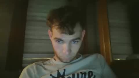 Snapshot of livetyy chatting on 11/27/25, 01:46 livetyy online show from 11/27/25, 01:46