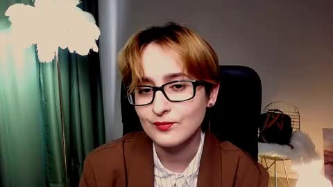 LixeLuna online show from 05/05/26, 06:32