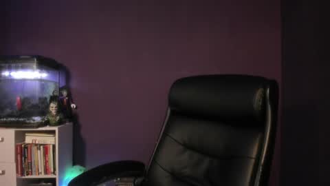 Snapshot of lixrose chatting on 03/30/26, 12:11 LixRose online show from 03/30/26, 12:11