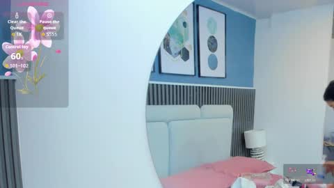 Lizeth online show from 12/19/25, 11:28