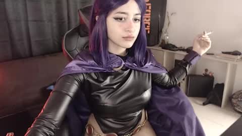 Elizabeth online show from 11/14/25, 09:02