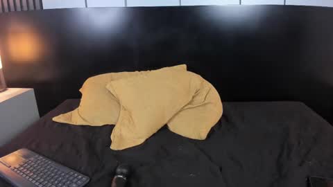 Liz  online show from 02/26/25, 04:14