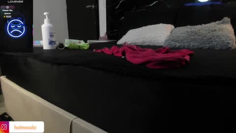 Liz  online show from 01/21/25, 10:08