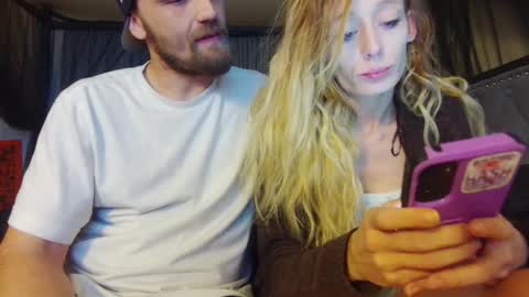 Jay-Liz online show from 12/19/25, 02:51