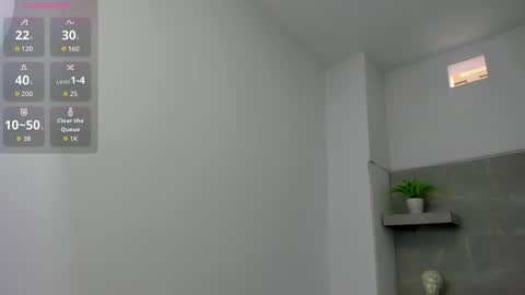 Snapshot of liz_ortega30 chatting on 02/14/26, 12:24 liza online show from 02/14/26, 12:24