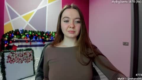 Girl next door online show from 12/09/24, 03:44